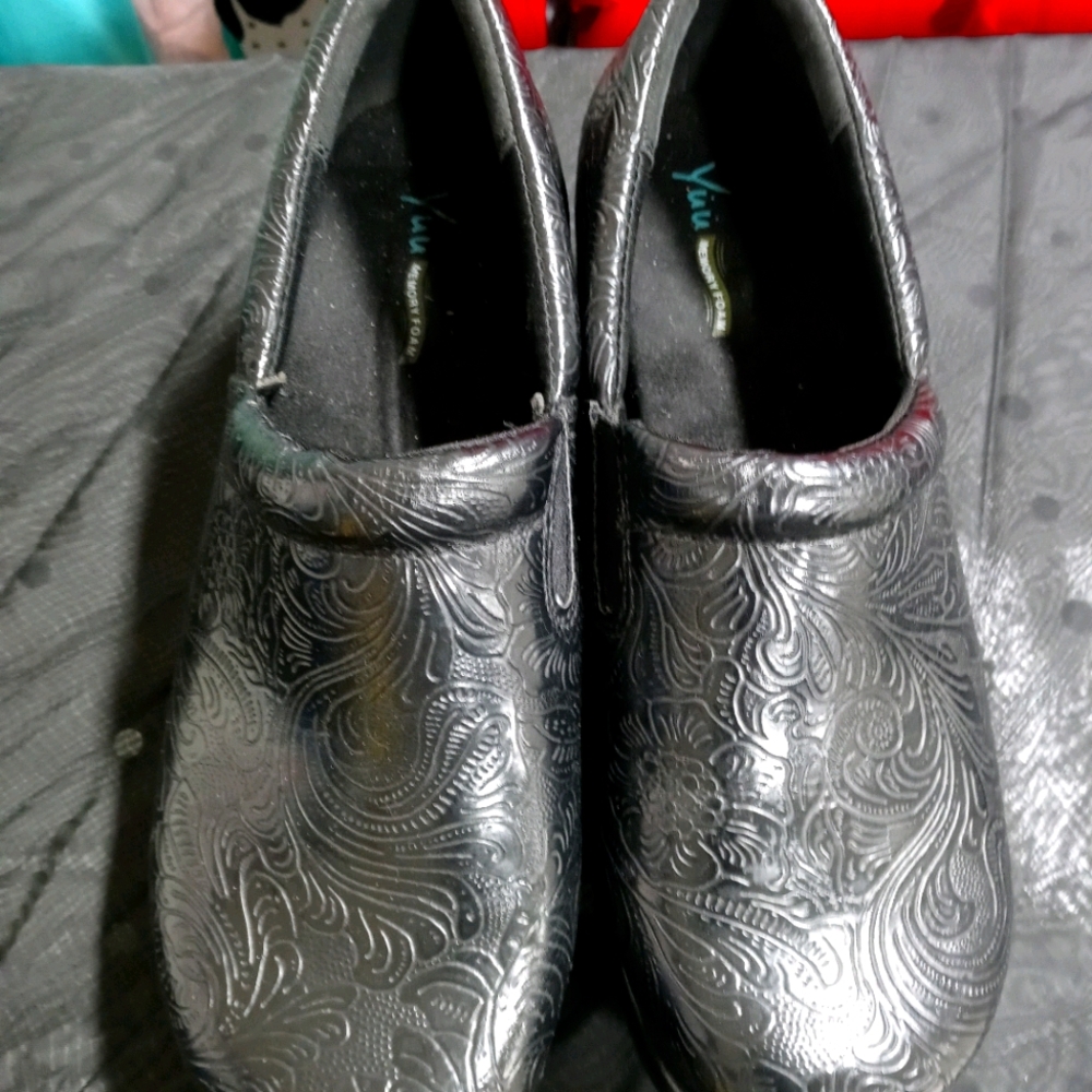 Yuu comfort shoe